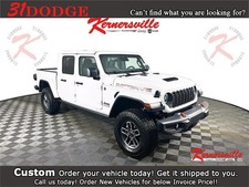 2026 Jeep Gladiator Mojave 4WD 4dr Pickup Truck Leather Heated Seats