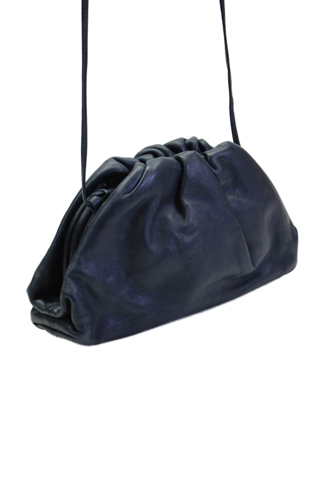 Bolso sin asas Bottega Veneta para mujer de cuero con bisagras azul talla S Foto 4 de 4