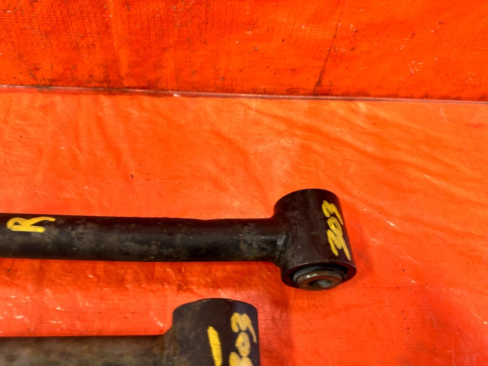 09-11 MAZDA RX8 RX-8 - CONDUCTOR IZQUIERDO TRASERO SUPERIOR INFERIOR BRAZOS DE CONTROL OEM #303 Foto 4 de 4