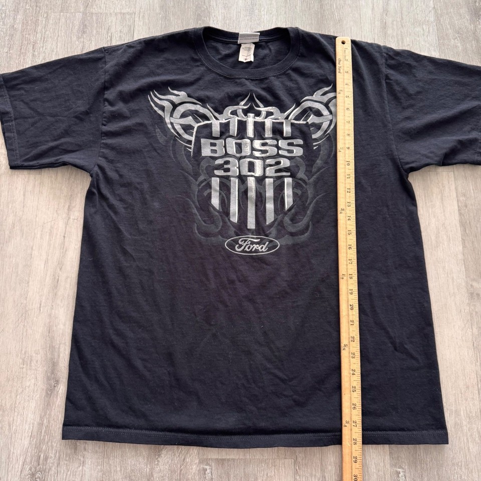 Ford Mustang Boss 302 T-Shirt Mens XL Black Short Sleeve Tribal Graphic ...