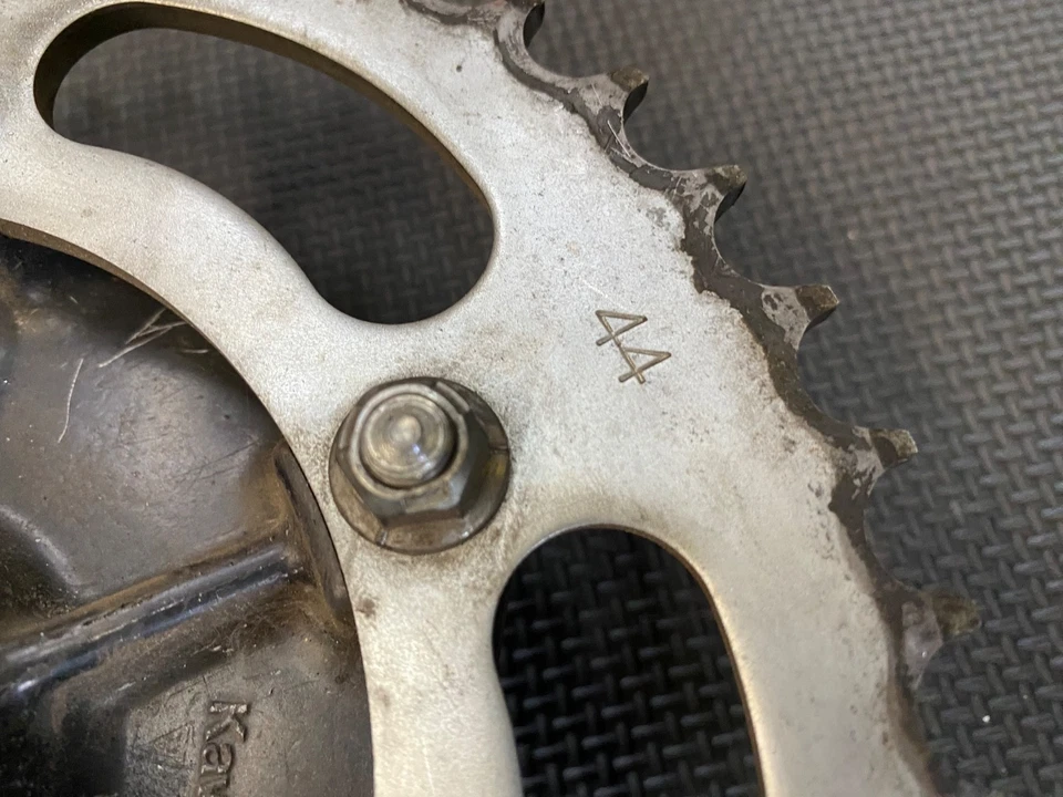 Cubo de roda dentada traseira 1985 - 2005 Kawasaki KLR 250 KLR250 42033-1111 - Imagem 3 de 4