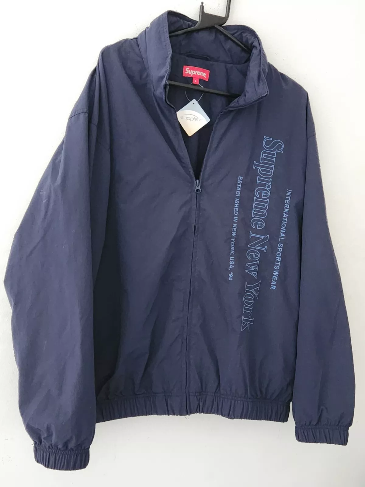 FW20 Supreme Side Logo track jacket size L Large Navy Water Resistant New