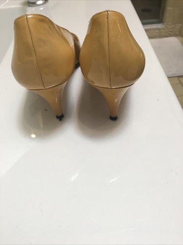 Prada Peep Toe Nude Patent Pumps 39 - Picture 5 of 11