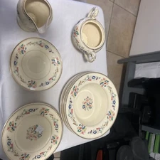Myott Staffordahire England 25 Pieces Floral