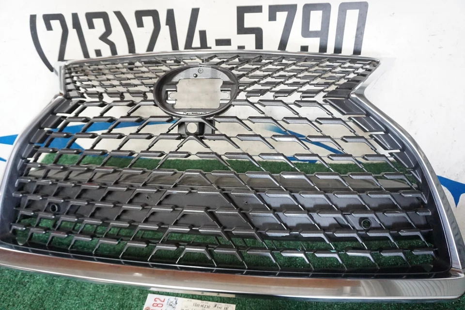 con grietas 2020 2021 2022 LEXUS RX350 F-SPORT RX450h REJILLA DELANTERA OEM UF99182 Foto 2 de 4