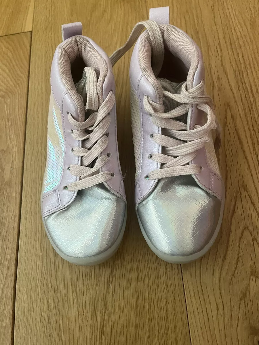 Holographic light up shoes 2025