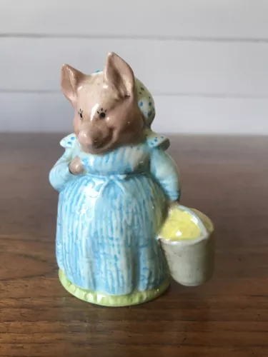  Vintage Beswick Beatrix Potter Aunt Pettitoes BP3b Backstamp Figurine England