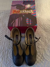 Funtasa Flapper Style Shoe - Size 6M