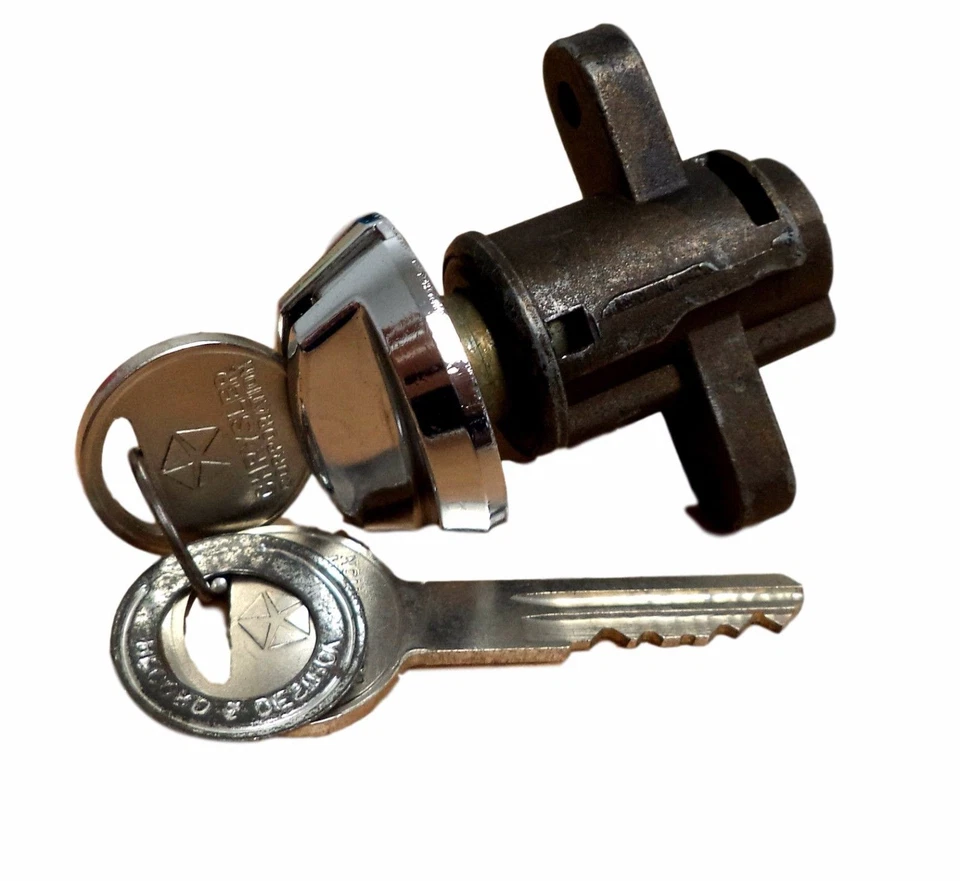 Chrysler OEM Ignition Switch With Keys RH1 B3 RH - Image 3 of 4