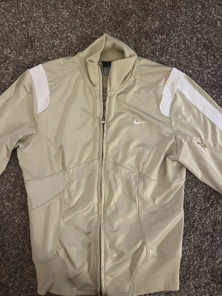 Chaqueta deportiva Nike vintage tostada bordada con cremallera para mujer talla X-pequeña pequeña Foto 3 de 4