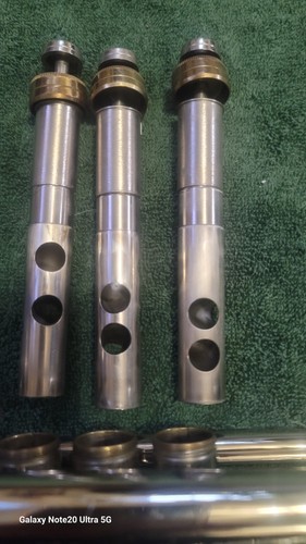 CG Conn Constellation Elkhart. Trumpet 38B Eveything works No dents. - 第 15/15 張圖片