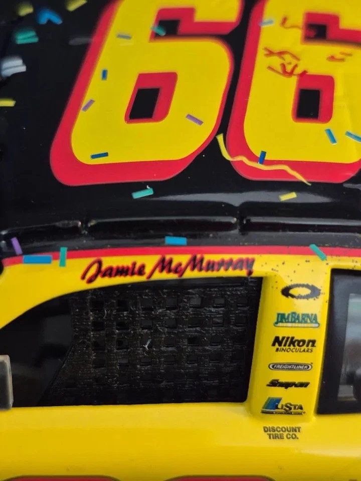 Acción 2004 Jamie McMurray #66 Duraflame Darlington Win Nascar 1:24 Diecast Foto 4 de 4