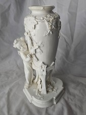 A CHARMING ENGLISH ROYAL WORCESTER AESTHETIC DESIGN FIGURAL VASE, CIRCA 1870’S
