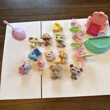 Vintage Littlest Pet Shop Lot Of 10 With Accessories