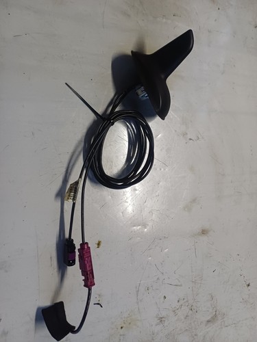 81C Mercedes Benz MB W204 GPS Navigation Radio Antenne de Toit A2048207075 - Photo 1/4