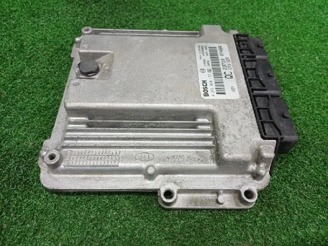 2012 Renault Koleos New QM5 ECU Engine Control Unit Module 237100746R Foto 3 de 4