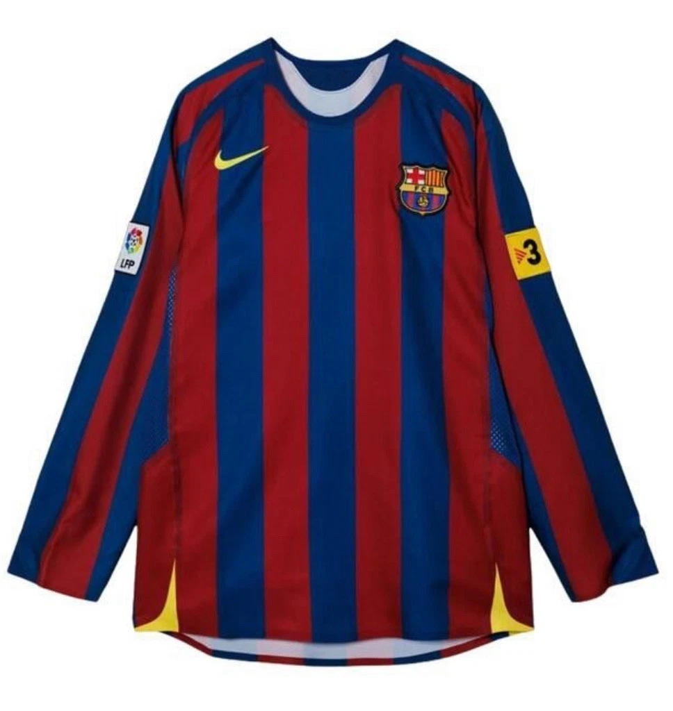 FC Barcelona Ronaldinho International Club Soccer Fan Apparel and