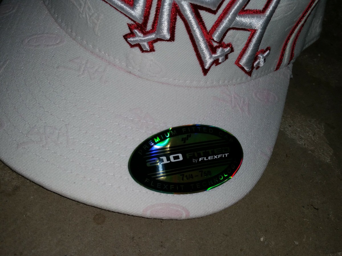 210 fitted by flexfit 7 1 4 7 5 8