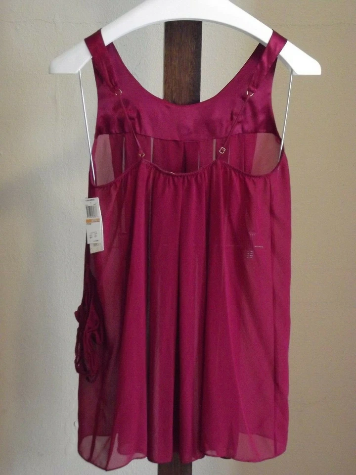Vestido Flora Nikrooz Nuevo con Etiquetas Bebé Muñeca con Tanga Rosetas Merlot Talla Pequeña S 2 piezas Foto 3 de 3