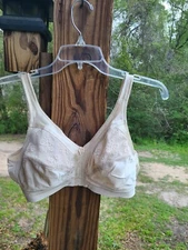 Underscore Bra Beige Floral Wireless Comfort U Back Closure Full Coverage 38B
