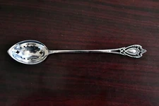 Monticello by Lunt Sterling 6 3/8" Pierced Bowl Long Handle Olive Spoon .54 oz.