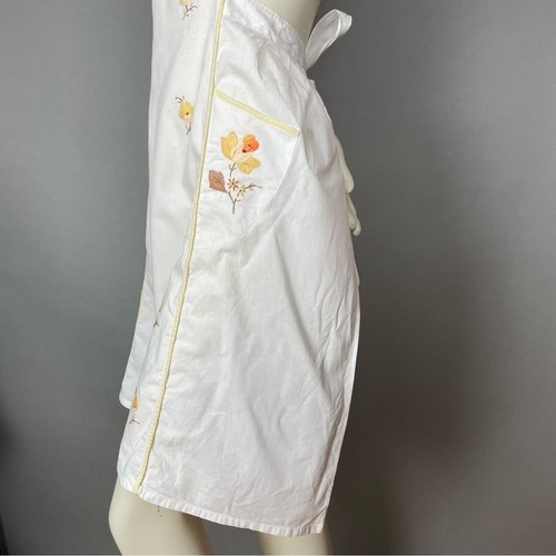Vintage Apron White Embroidered Applique Flowers Yellow Tie-Back Kitchen Pockets - Picture 4 of 16