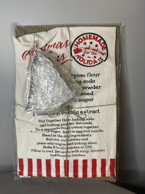 2015 Mud Pie Christmas Flour Sack Towel & Cookie Cutter