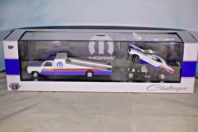 1/64th M2 Auto Haulers R70 1974 Dodge Truck & 1971 Dodge Challenger Funny Car