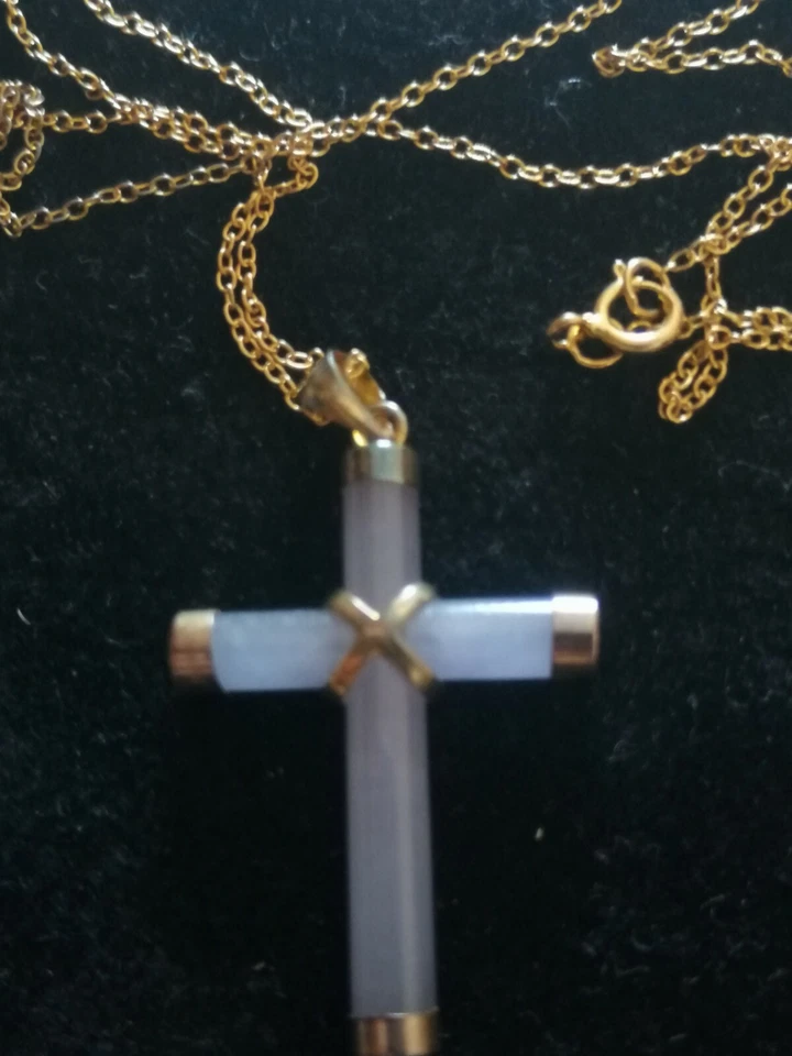 Catenina collanina da donna in argento 925 dorato con crocifisso in giada - Immagine 4 di 4