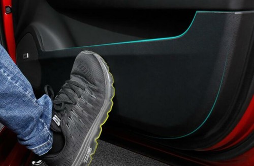 Cubierta del panel de protección de puerta interior de cuero negro para Cadillac ATS 2013-2019 - Imagen 4 de 8
