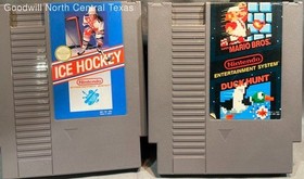 Set 2 Nintendo NES Super Mario Bros/Duck Hunt Duo and Ice Hockey Video Games