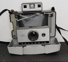 POLAROID Automatic 350 Land Camera  With Original Case Untested