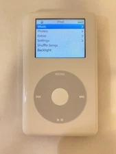 Apple iPod Photo classic 4th Generation White (20 GB) Works Great