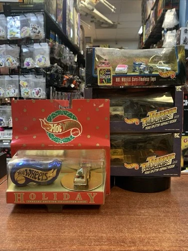 Thunder Trucks & 1996 Holiday Edition Lot (Vintage Hot Wheels, Mattel) READ