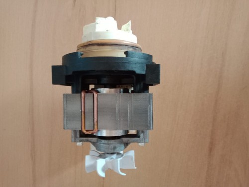 Miele Laugenpumpe Ablaufpumpe BE20B2  Waschmaschine T.Nr. 4063381 / 4063382
