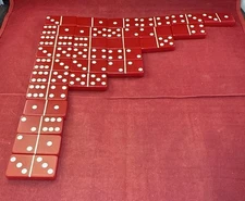 Vintage Puremco #616 Standard Red Marblelike Dominoes w Wooden Box USA