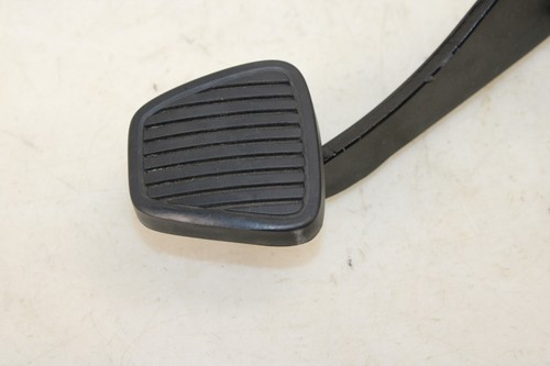 2010-2015 Chevrolet Camaro M/T Brake Pedal OEM LQ85 - Picture 2 of 7