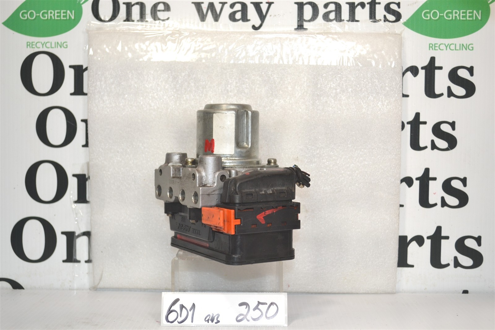 SDA00 Honda Accord 2003-2004 ABS Antilock Brake Pump Control Module OEM 6D1 250