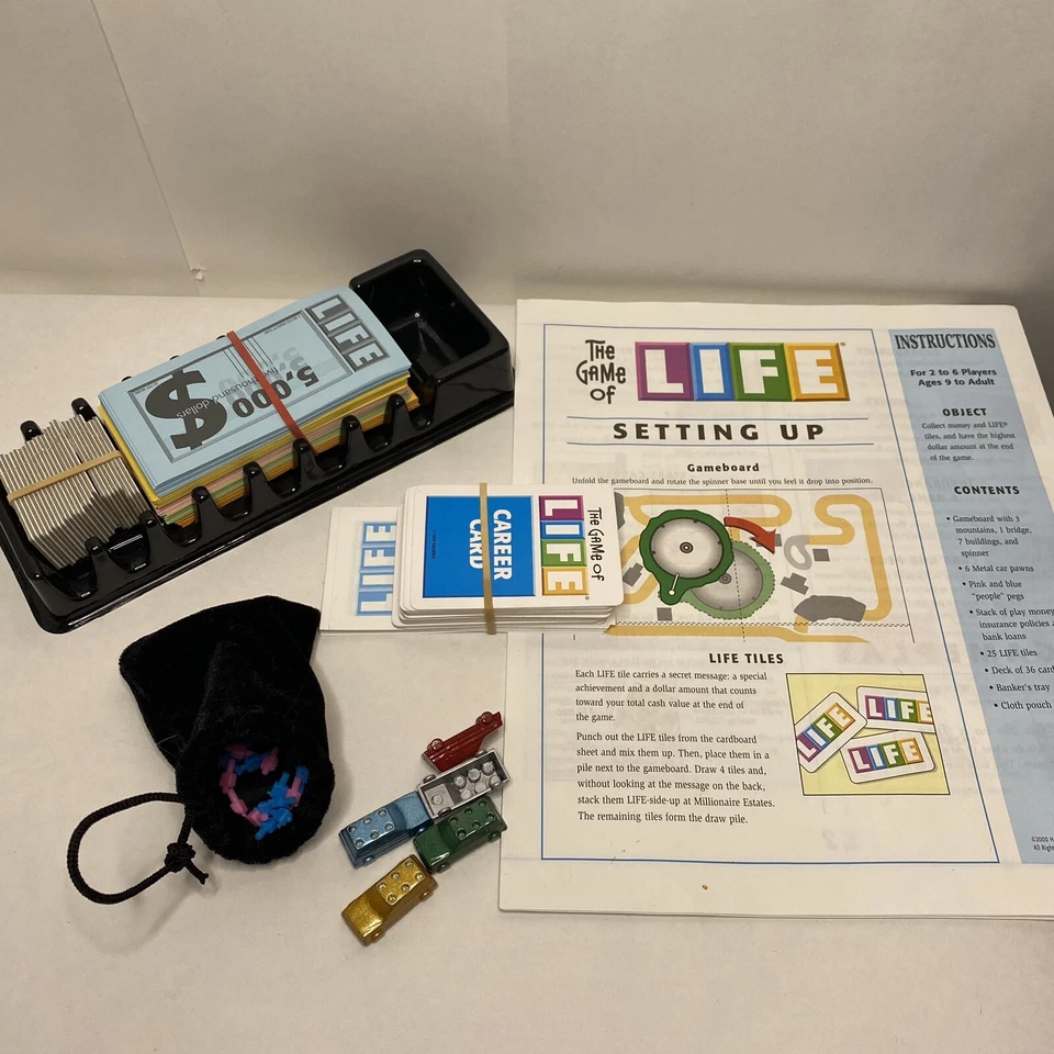 The Game of Life Collectors Edition Tin 2000 Missing 1 Player Piece Board Game - Image 4 of 4