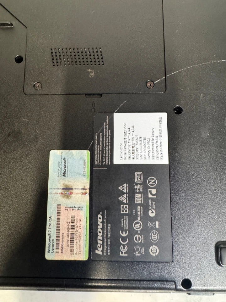 Notebook Lenovo G550 Intel Pentium Windows 7 – Non Testato  - Imagen 4 de 4