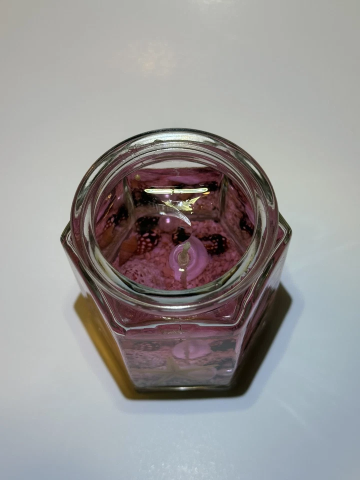 Ocean-Themed Gel Candle In Glass Jar - Scented & Handcrafted Gift (Pink) - Image 2 of 3