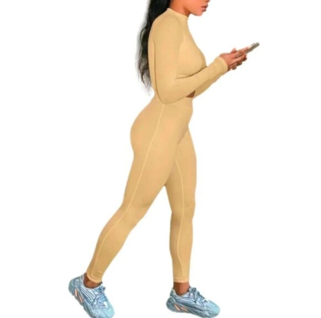 Women's Long Sleeve Khaki Color matching two-piece Leggings set size Large
