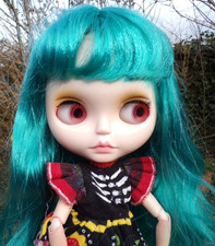 GORGEOUS FACTORY BLYTHE DOLL BJD  LOVELY LONG HAIR