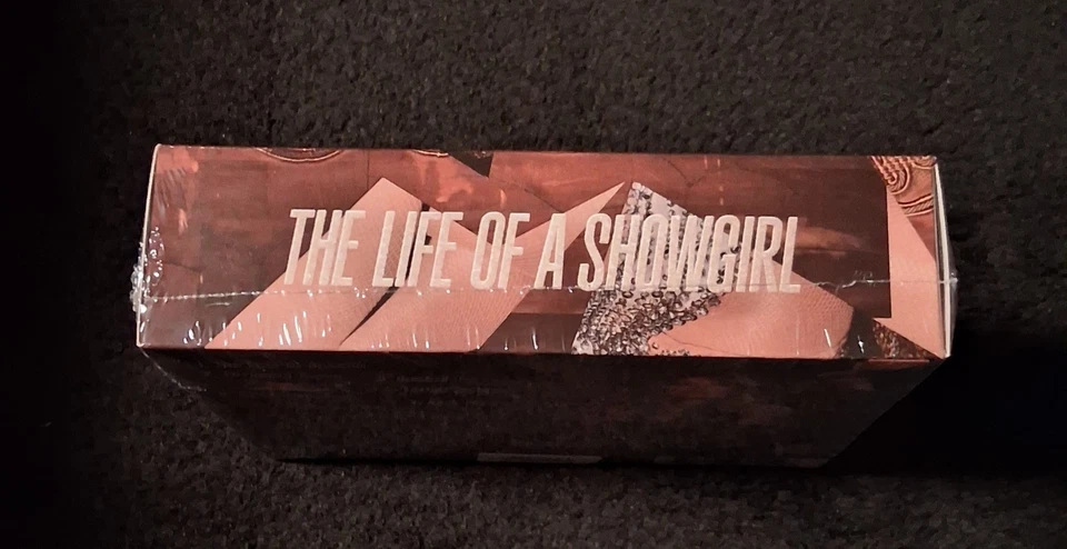 Taylor Swift-The Life of a Showgirl It’s Beautiful Edition Ltd. CD OVP Sold Out. - Bild 3 von 4
