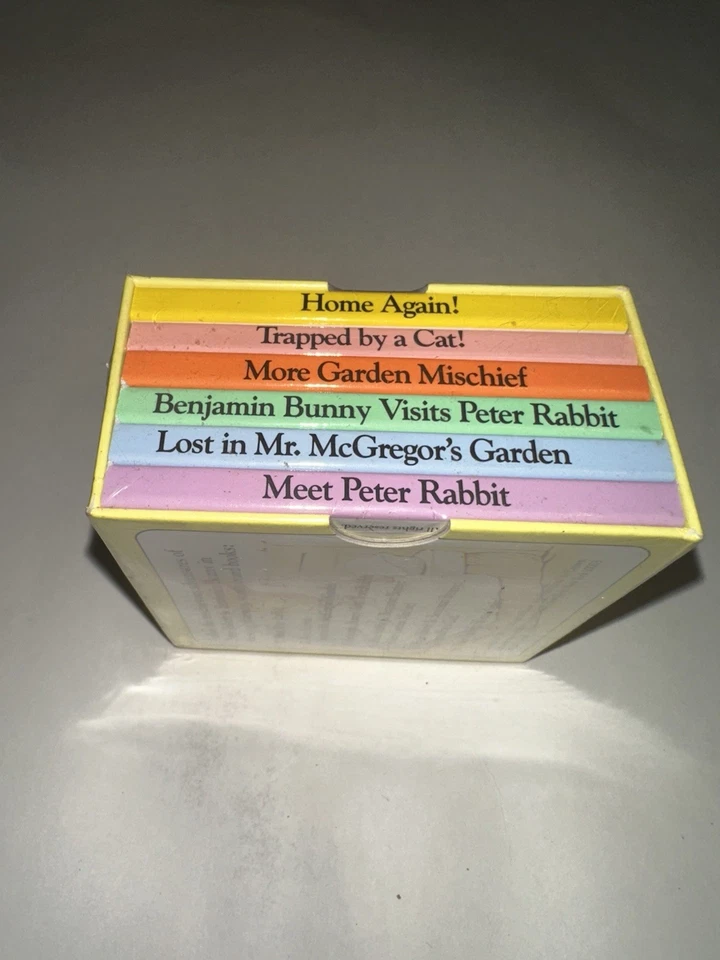 Little Treasury of Peter Rabbit Box set of 6 Board Books, Beatrix Potter 1985 Foto 4 de 4