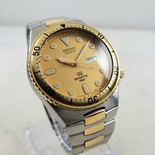 RARE VINTAGE SEIKO SQ SPORTS