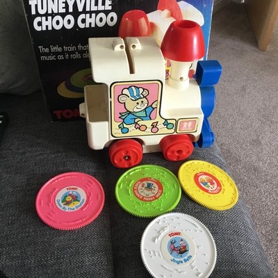 Vintage Tomy Tuneyville Choo Choo 1975 Zug, komplett mit Scheiben