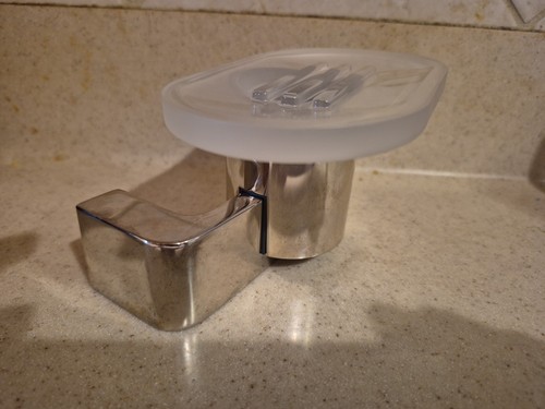 JADO Wall Mounted Soap Dish in Platinum Nickel With Frosted Glass - Open Box - Picture 5 of 5