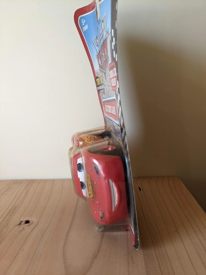 Disney Pixar Cars Lightning McQueen Videojuego LCD Color Pantalla LCD Probado Funciona Foto 3 de 4