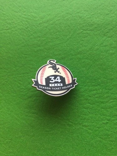 Chicago White Sox Season Ticket Holder Pin 34 Years! STH - Bild 2 von 3